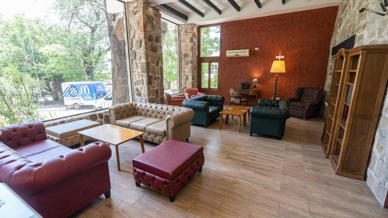 Espinillos Y Hotel 3*